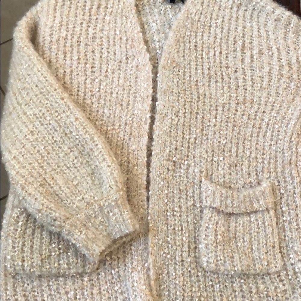 CREAM & GOLD CARDIGAN SWEATER - Picture 6 of 8